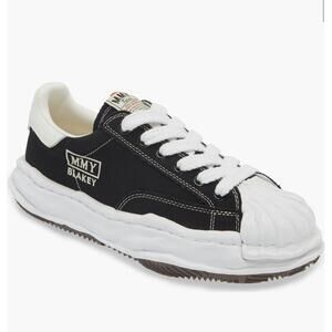 Maison MIHARA YASUHIRO 
Blakey Original Sole Canvas Sneaker